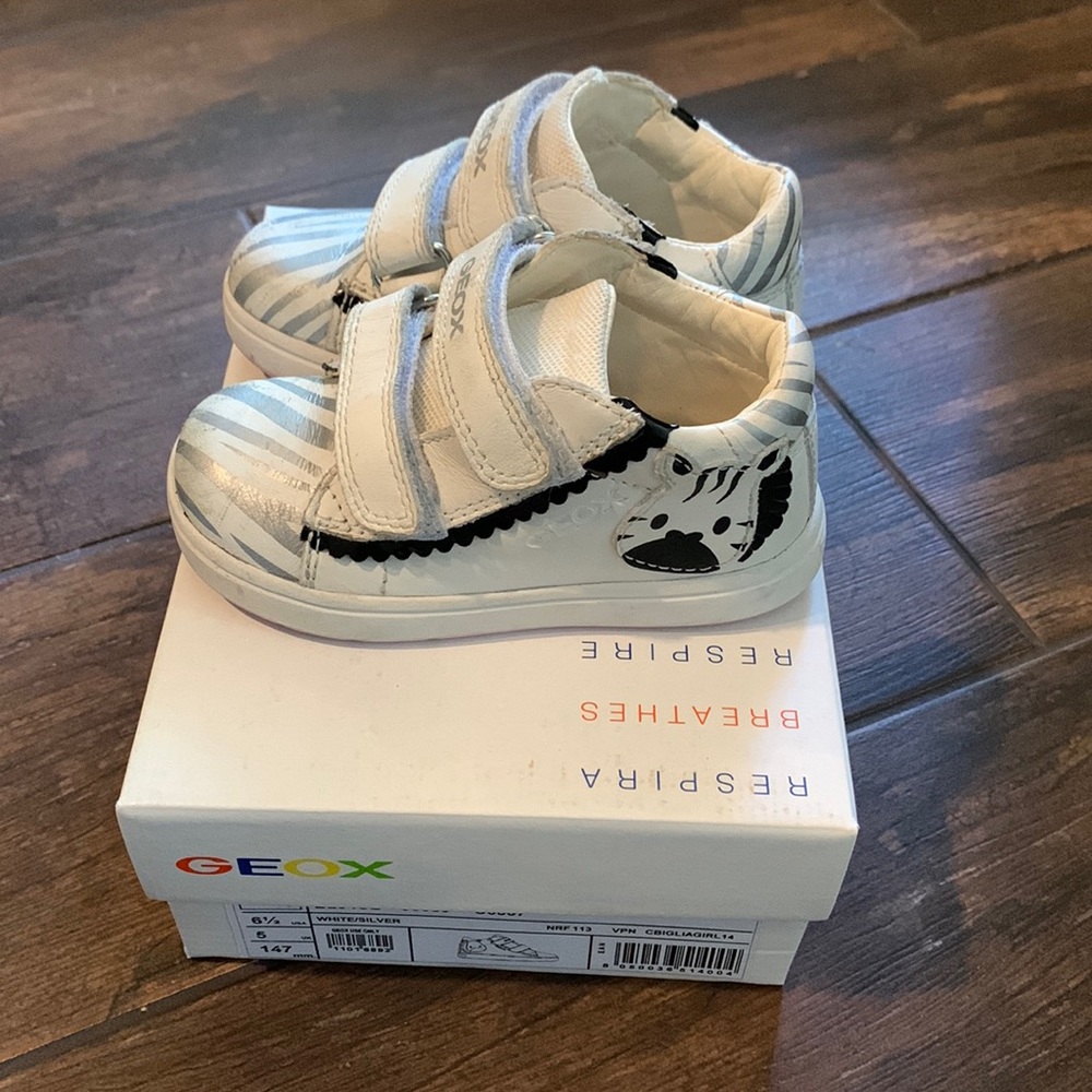 Geox B Biglia G. B - Nappa White/Silver Zebra Therapeutic Shoes